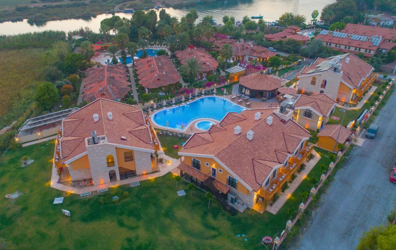 Dalyan Live Spa Hotel ภายนอก รูปภาพ